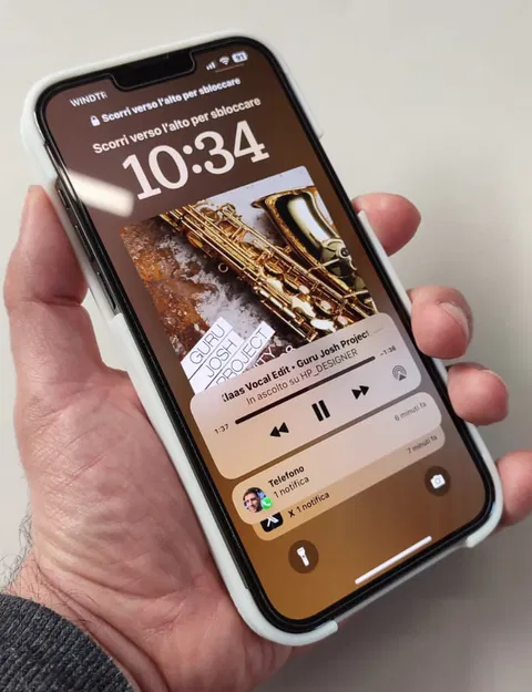 iPhone 13 Pro Max - Ốp lưng (Cover Case) thiết kế Hexagon - Image 3