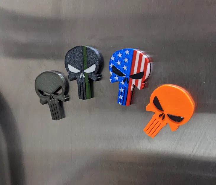 Nam châm đầu lâu Punisher (Punisher Skull Magnet) - Image 1