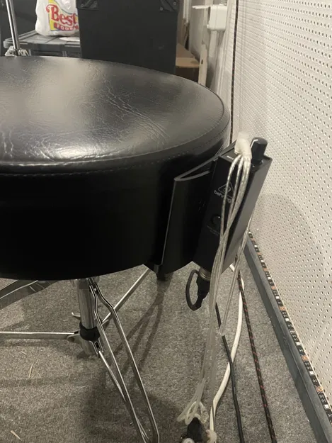 Kẹp Tai Nghe In-Ear Cho Ghế Drum Tiện Lợi - Image 4