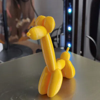 Hươu cao cổ bong bóng (Balloon Giraffe)
