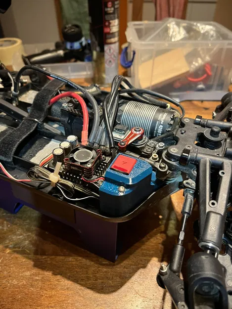 XB8E 2024! Receiverbox – Hộp receiver tích hợp chỗ gắn transponder - Image 4