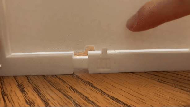 Cửa cho Mèo (Cat Door)