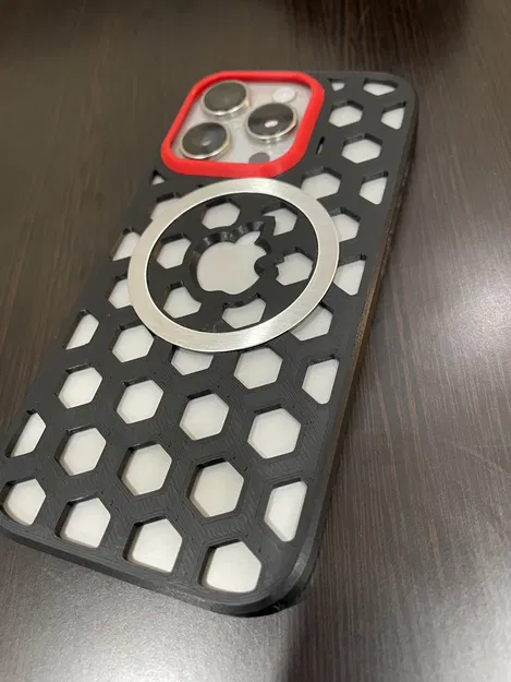 Ốp lưng iPhone 16 Pro tương thích MagSafe - Image 2