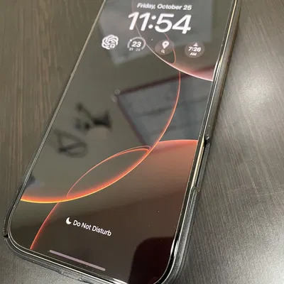 Ốp lưng iPhone 16 Pro tương thích MagSafe