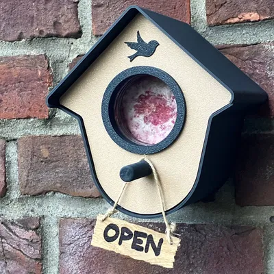 Nhà cho chim ăn cho hũ bơ đậu phộng (Vogelfutterhaus für Erdnussbutterglas)