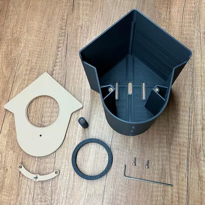 Nhà cho chim ăn cho hũ bơ đậu phộng (Vogelfutterhaus für Erdnussbutterglas)