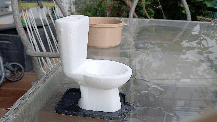 Tháp Xúc Xắc Bồn Cầu (Toilet dice tower V2)