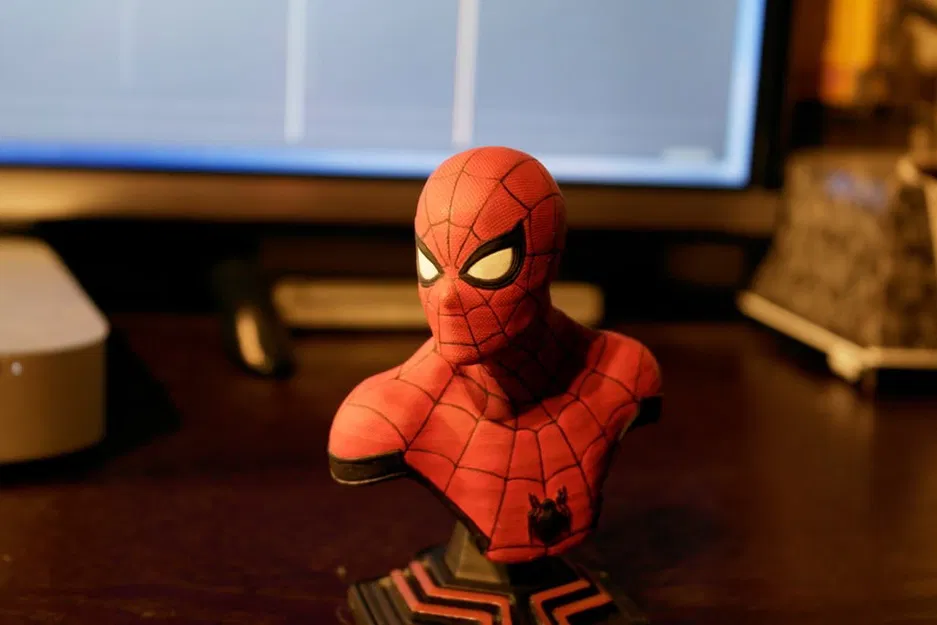 Cúp/Tượng Spiderman Trophy - Image 4