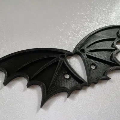 Đôi Cánh Dơi 3D Gắn Giày - Phụ Kiện Halloween Độc Đáo