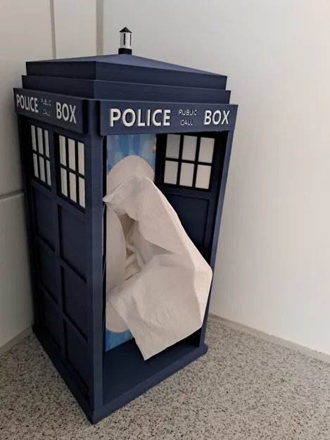 Hộp đựng khăn giấy TARDIS (TARDIS Tissue box) - Image 1