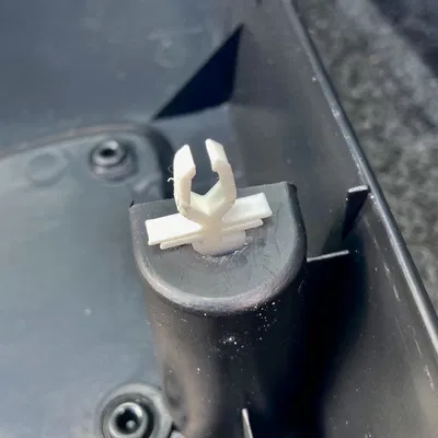 Chốt bấm ốp cửa Skoda Octavia (Skoda Octavia door push pin)