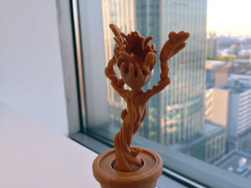 Dancing Groot – Groot nhảy múa trong chậu hoa - Image 3