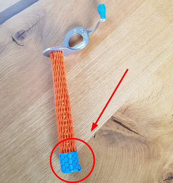 Nắp che Ice-Screw (Ice-Screw Cap / Cover) - Image 1