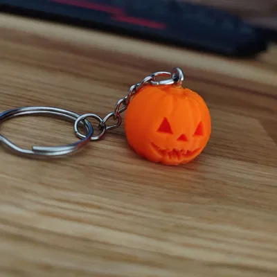 Móc Khóa Bí Ngô Halloween 3D Độc Đáo