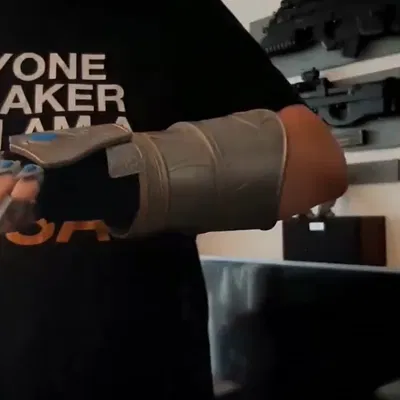 Stargate Jaffa Armour - Gauntlets (Găng tay giáp trái/phải)