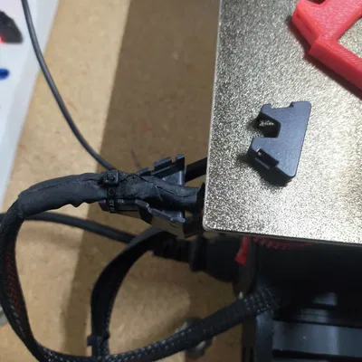 Bộ căn chỉnh tấm phủ bed cho Ender 3 (Ender 3 Bed Sheet Aligner)