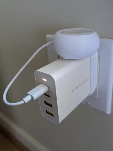 Dock sạc Pixel Watch gen 1 dạng case cuốn cáp & gắn ổ cắm (USB-C & USB-A) - Image 8