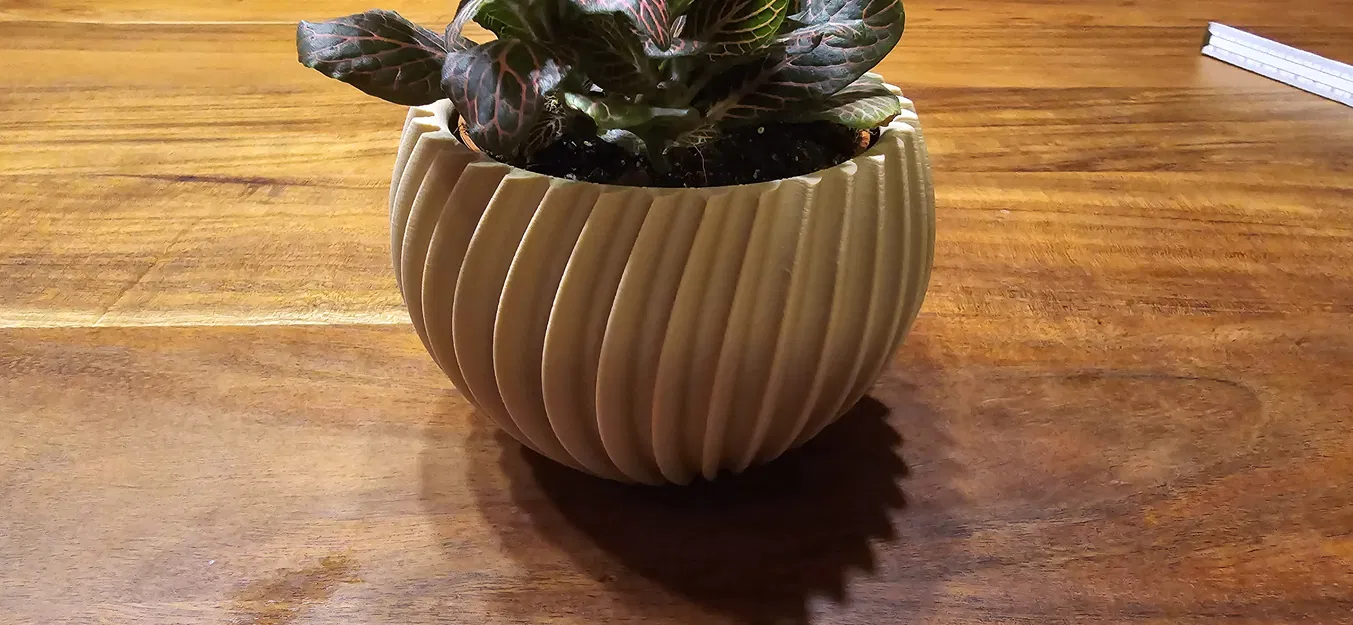 Blumentopf / Plant Pot Wave (Chậu cây dạng sóng) - Image 1