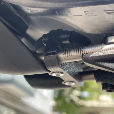 Ngàm gắn Air Tag cho xe đạp trên thanh ray yên (Air Tag bike saddle rail mount)