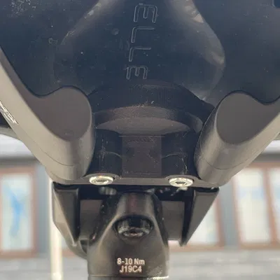 Ngàm gắn Air Tag cho xe đạp trên thanh ray yên (Air Tag bike saddle rail mount)