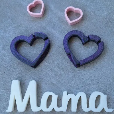 Mama Herz – Dựng chữ Mama kèm trái tim