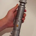 Lightsaber của Ki-Adi Mundi - Thumbnail 7