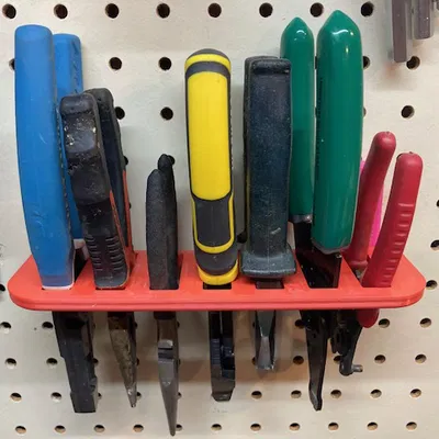 Kệ treo kìm cho Pegboard (Pegboard Plier Rack)
