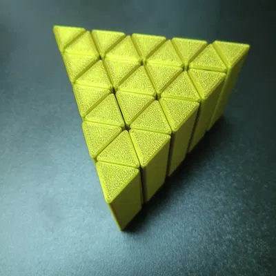 Đồ chơi Fidget Trượt Tam Giác (Triangle Sliding Fidget Toy)