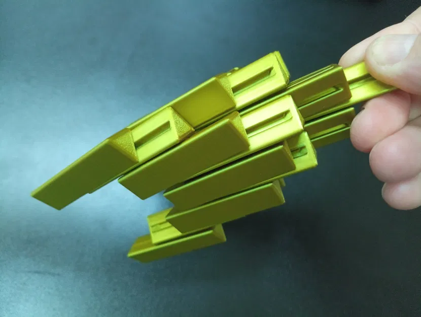 Đồ chơi Fidget Trượt Tam Giác (Triangle Sliding Fidget Toy) - Image 4