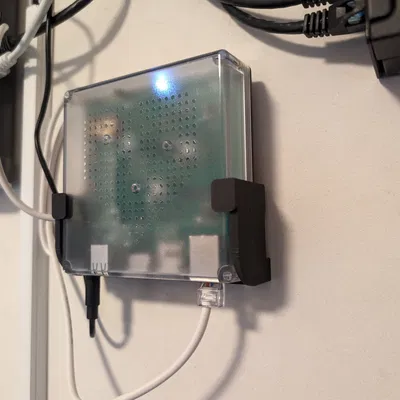 Giá treo tường cho Home Assistant Green