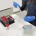 Giá đỡ ống nghiệm phòng lab (Lab Test Tube Rack) - Thumbnail 1