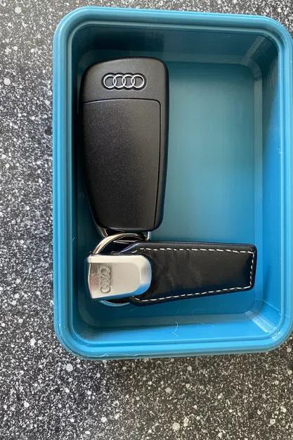 Hộp Audi chống nước, có logo Audi 1909 (Mới) - Image 5