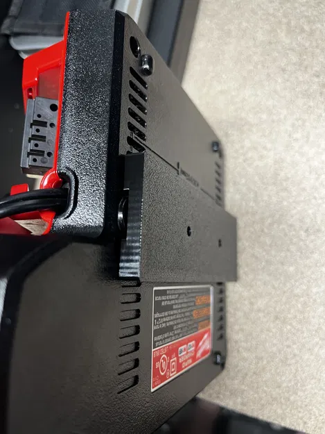 Giá Treo Tường Sạc Milwaukee M12/M18 - Image 3