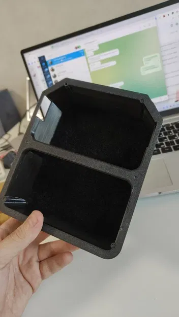 Hộp Đựng Đồ Tì Tay Xe Geely Atlas Pro 2021+ - Image 2