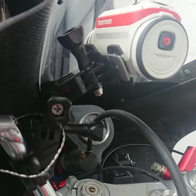 Ngàm kẹp ghi-đông GoPro (GoPro handlebar mount)