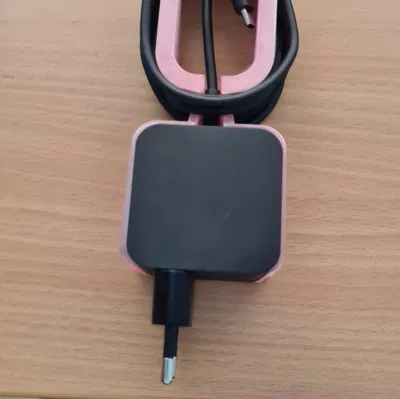 Khay Sắp Xếp Dây Sạc Steam Deck (EU) Gọn Gàng