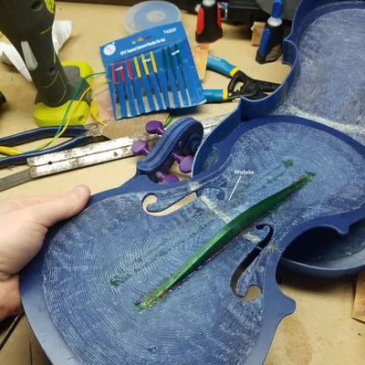 Violin Acoustic Cỡ Thật (Full Size Acoustic Violin) In 3D