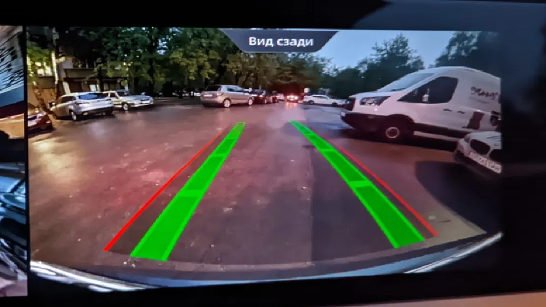 Chống chói camera lùi cho xe Geely Monjaro - Image 1