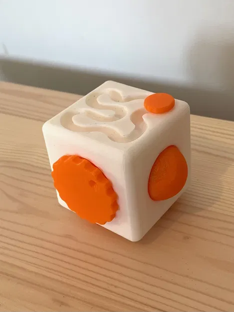 Ultimate Fidget Cube V1.3 – Khối đồ chơi fidget đa cơ chế - Image 2