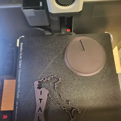 Tượng viền biên giới Ý (Italy border sculpture)