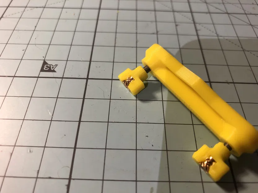 T-Nut Skadis M3 kèm threaded brass insert - Image 2