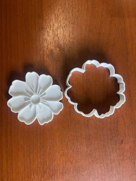 Khuôn cắt hoa (Flower cutter) in 3D - Image 1