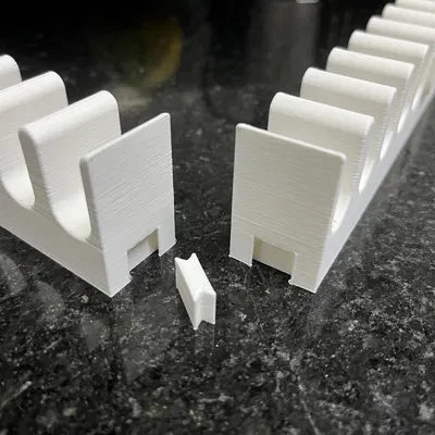 Khay sắp xếp dụng cụ bếp (Kitchen utensils organizer)