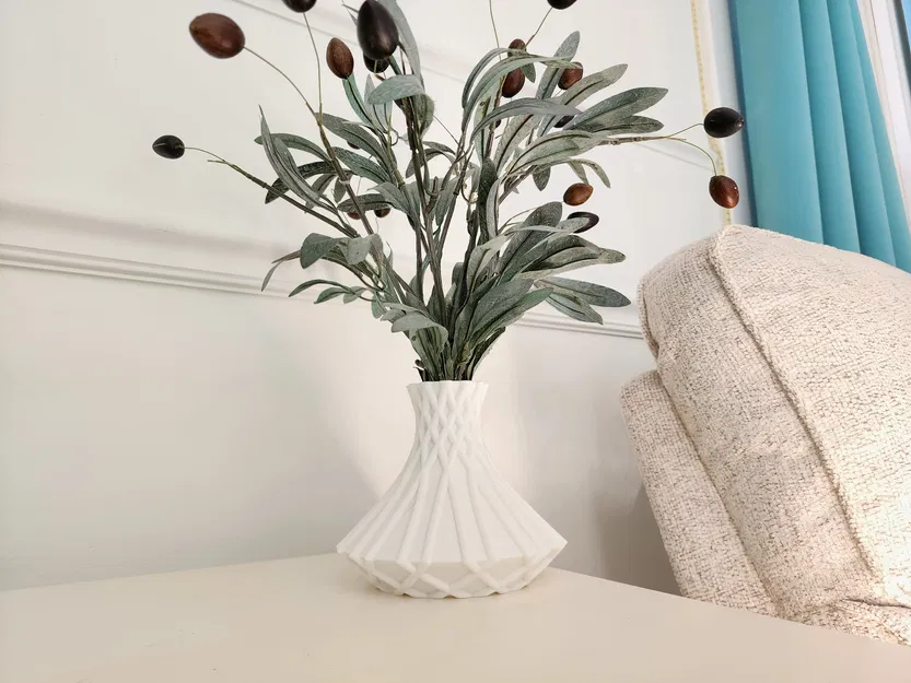 Bình Hoa Hiện Đại Cross Hatch (Không Cần Supports) - Image 1