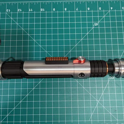 Lightsaber thứ 2 của Ezra Bridger (Rebels) - bản in 3D