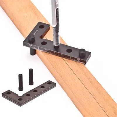 Thước Kẻ Vuông Đa Năng: Dụng Cụ Đánh Dấu Tâm và Cạnh Chính Xác