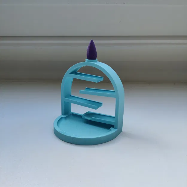 Chân nến tháp 3D - Đồ trang trí độc đáo, tiện lợi - Image 1