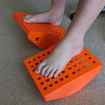 Bệ gác chân đung đưa công thái học (Ergonomic Foot Rocker Footrest)