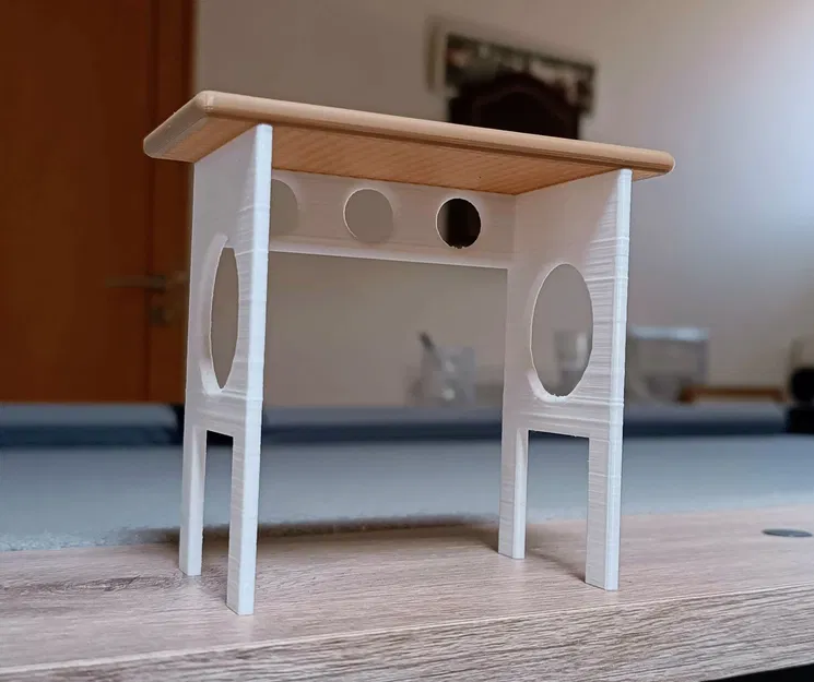 Bàn học mini cho búp bê Barbie - Mô hình in 3D - Image 1