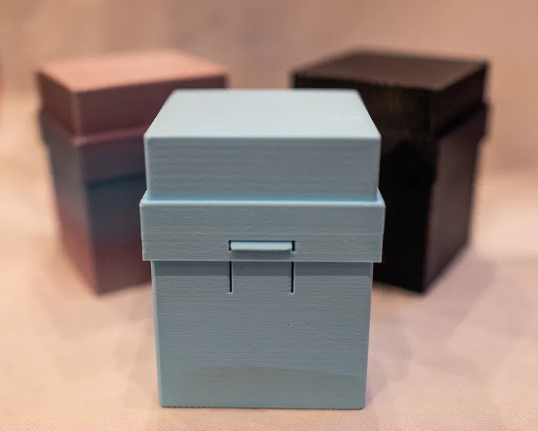 Hộp đựng MTG Commander Deck Box - Image 1